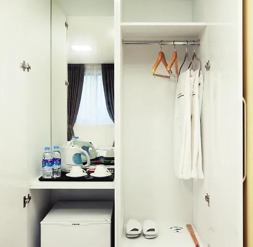 Hotel N Fourseason Myeongdong 3*