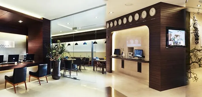 N Fourseason Myeongdong 3*