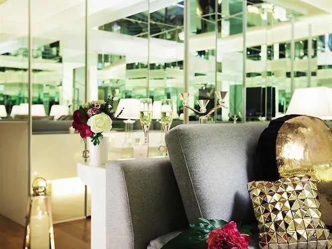 Hotel N Fourseason Myeongdong 3*